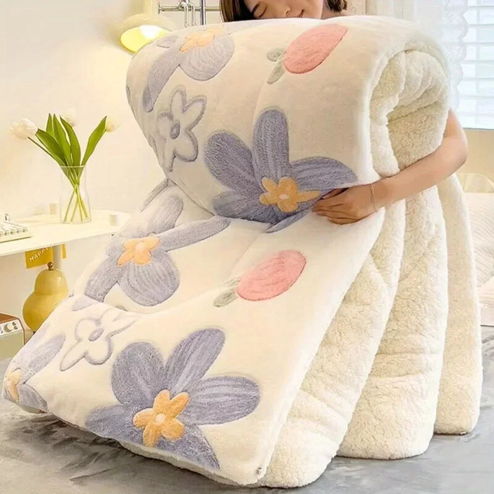 NONECN All-Season Thickened Lamb Wool Sherpa Quilt Set with Pillowcases