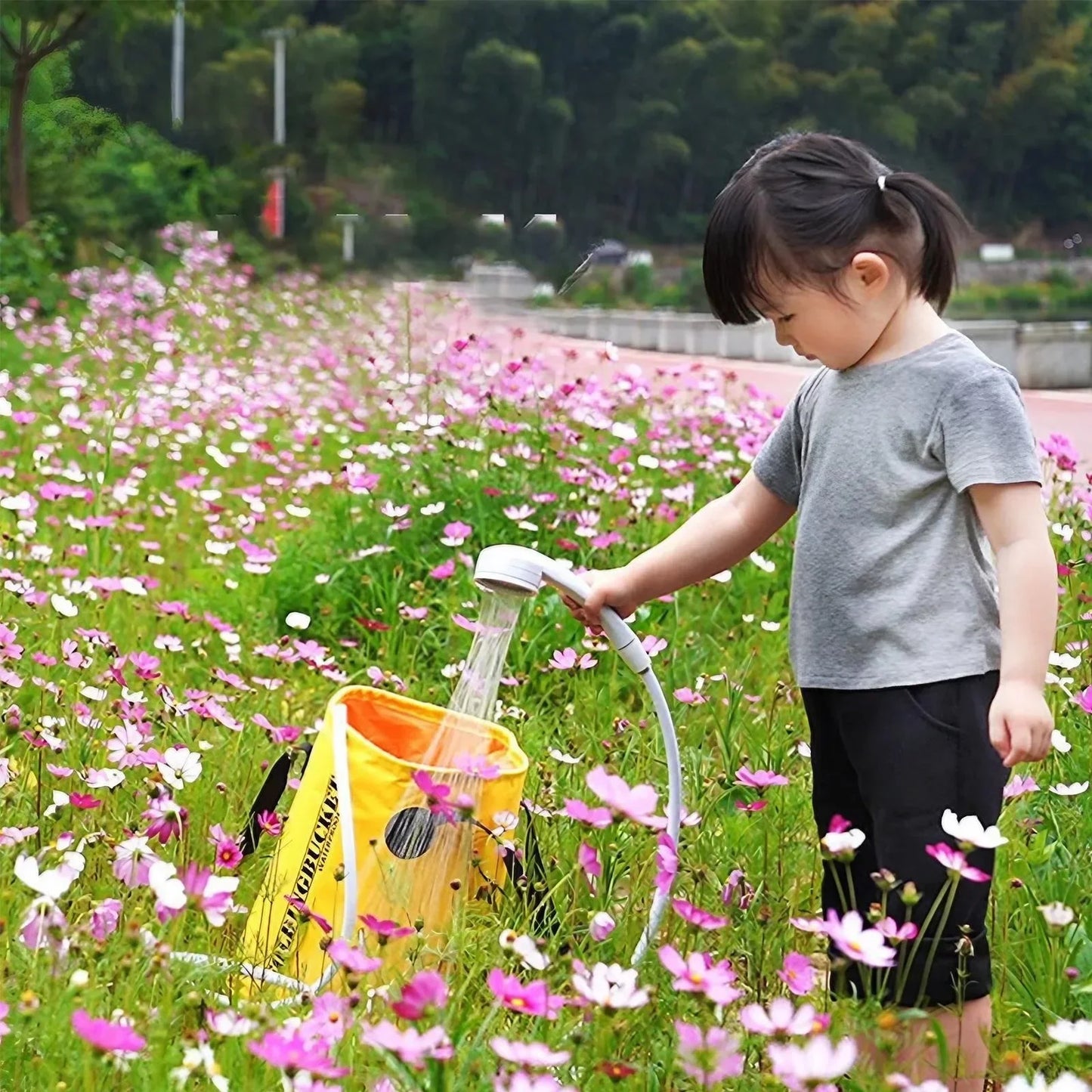 Portable Rechargeable Handheld Shower Sprayer For Pets And Gardens