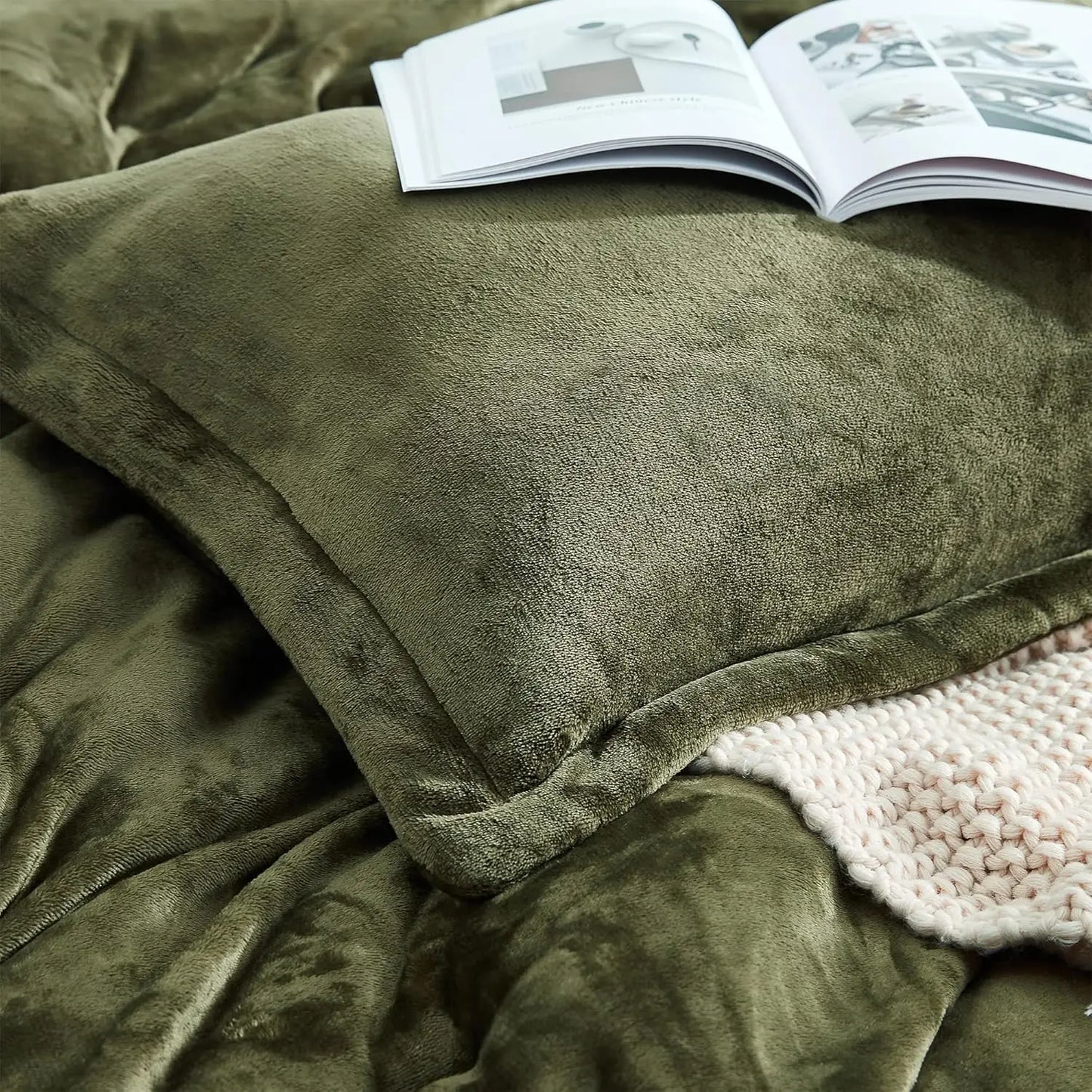 Thicker Than Thick Coma Inducer Comforter Set Polyester Cotton